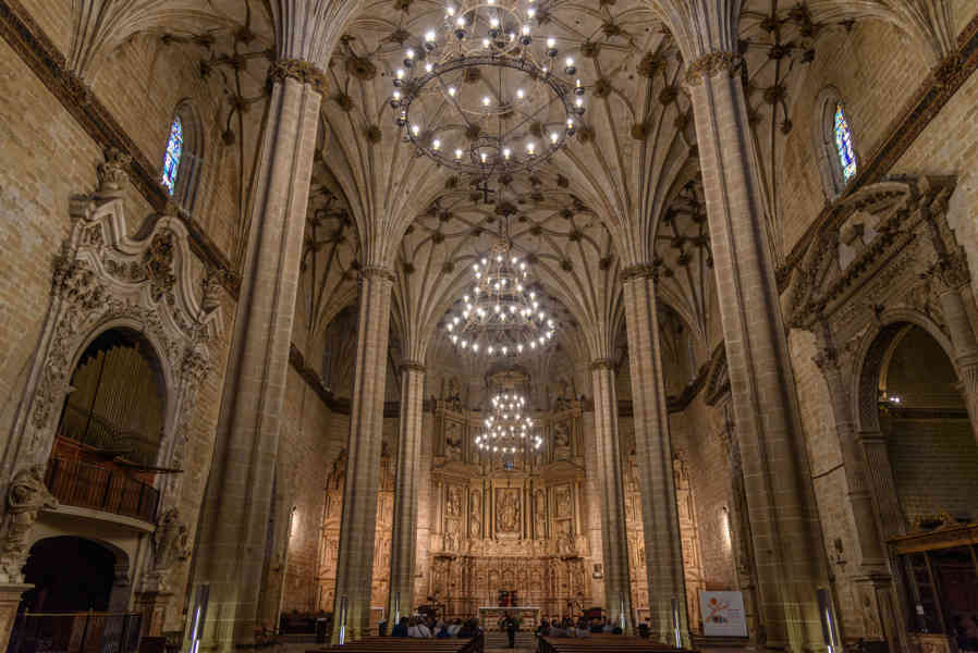 Huesca - Barbastro 16 - catedral de Santa María de la Asunción.jpg